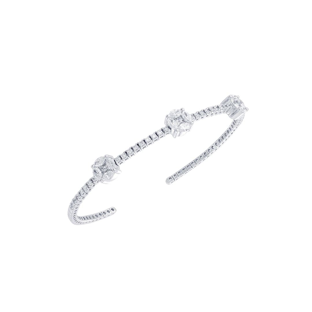 Classic Triple Cluster Bangle