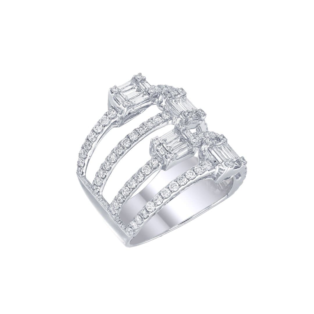 Four-Linked Square Ring